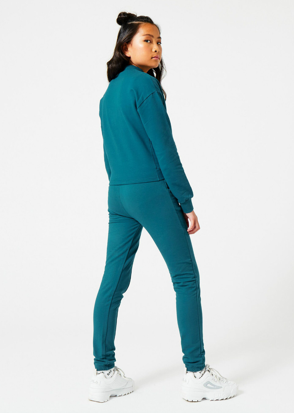 Xu Ling Teenagers The Specials