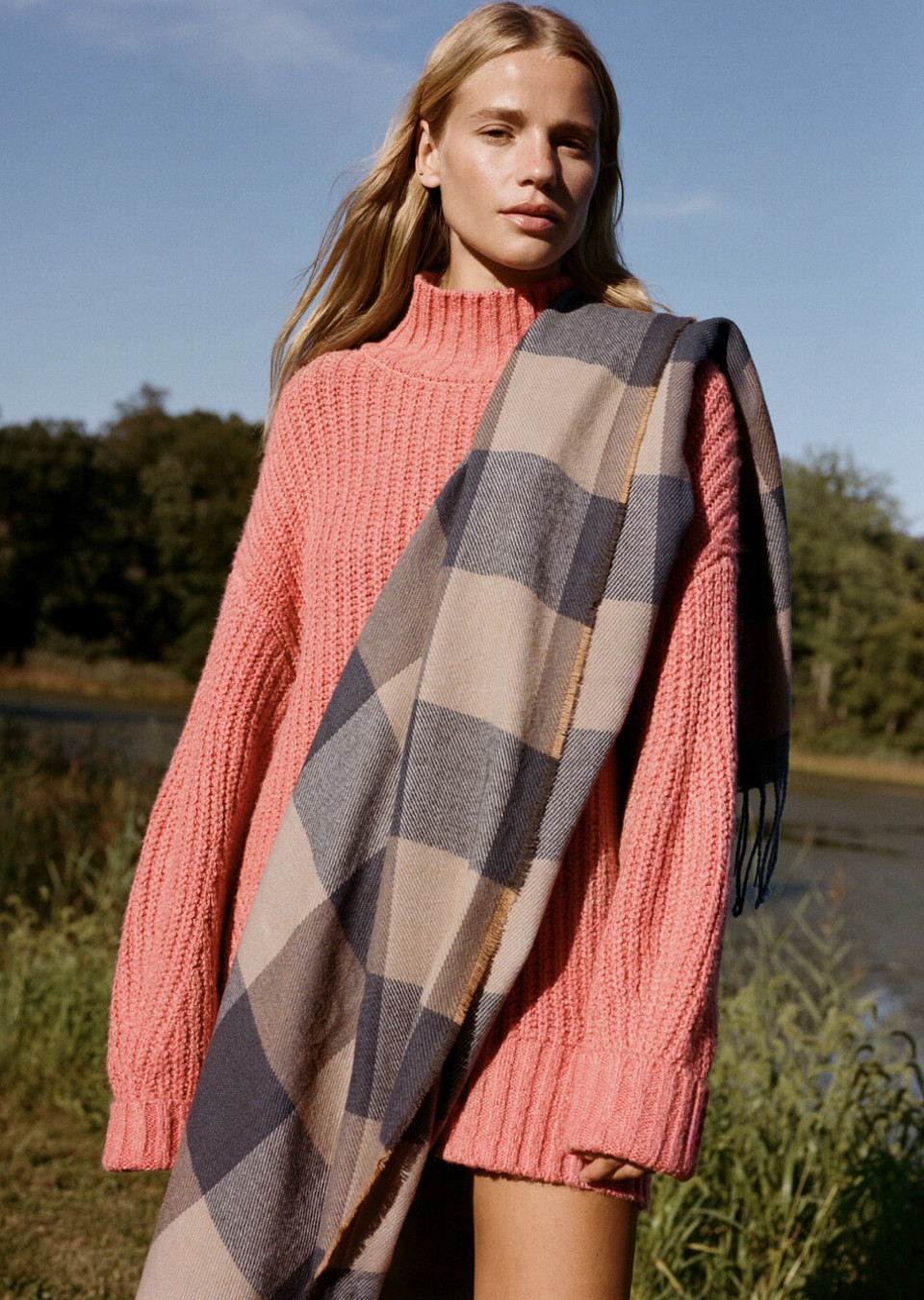 Grace Hodge Mainboard Touché Models