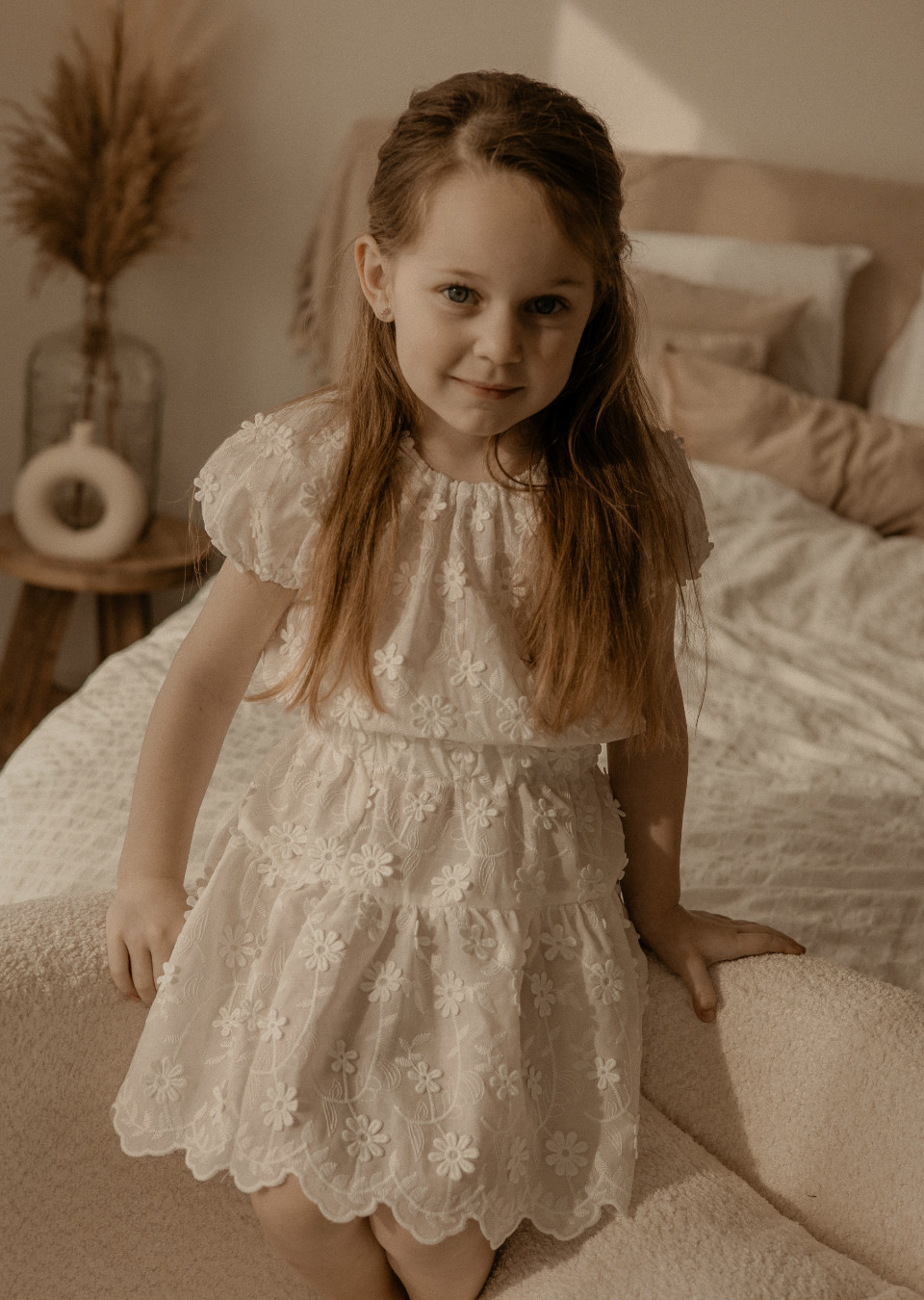 Elin Kids The Specials