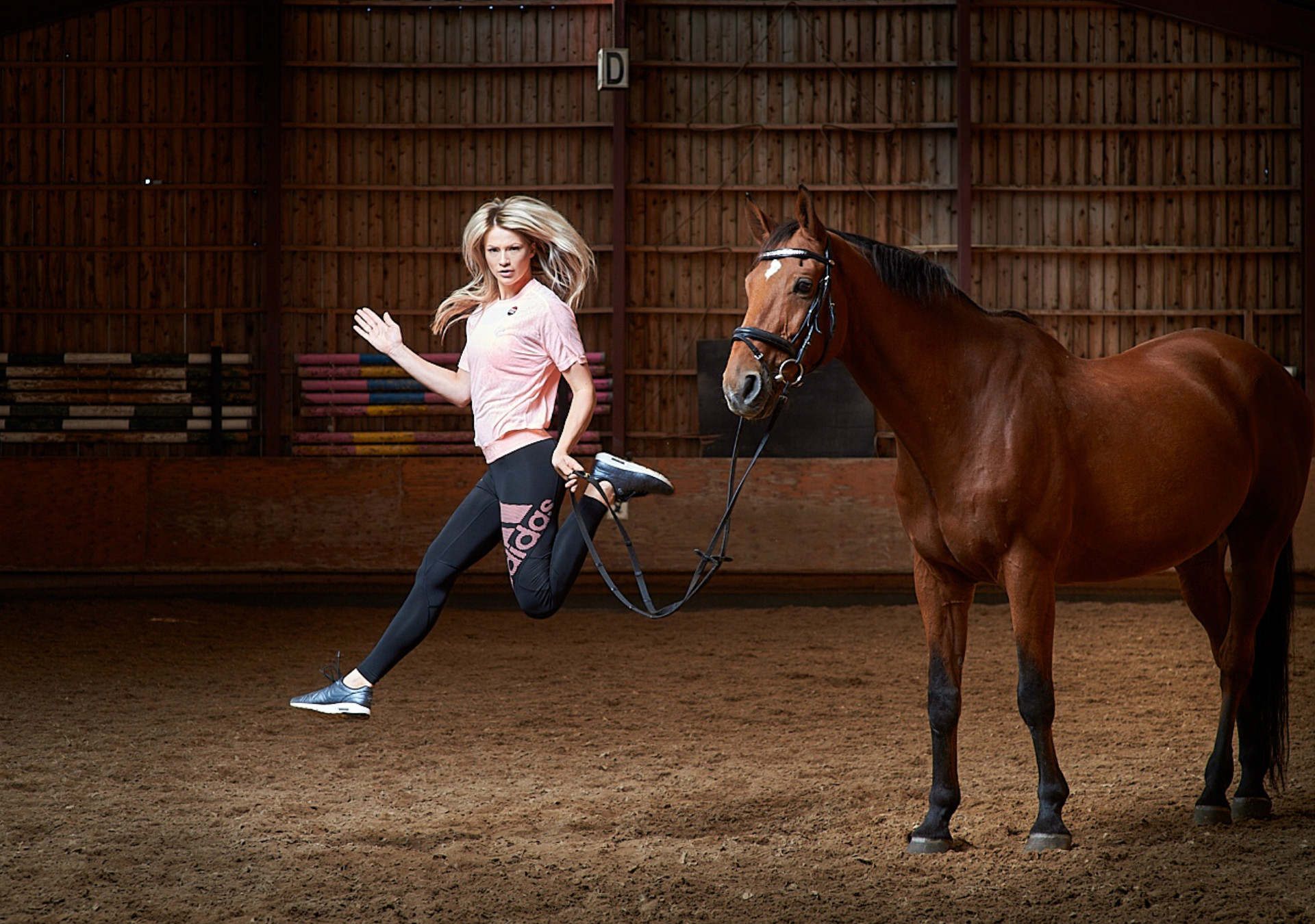 Leonie People The Specials