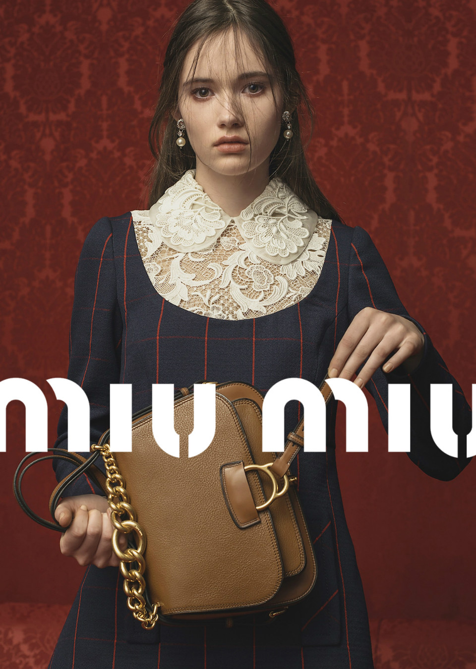 Vika Ihnatenko Mainboard Touché Models