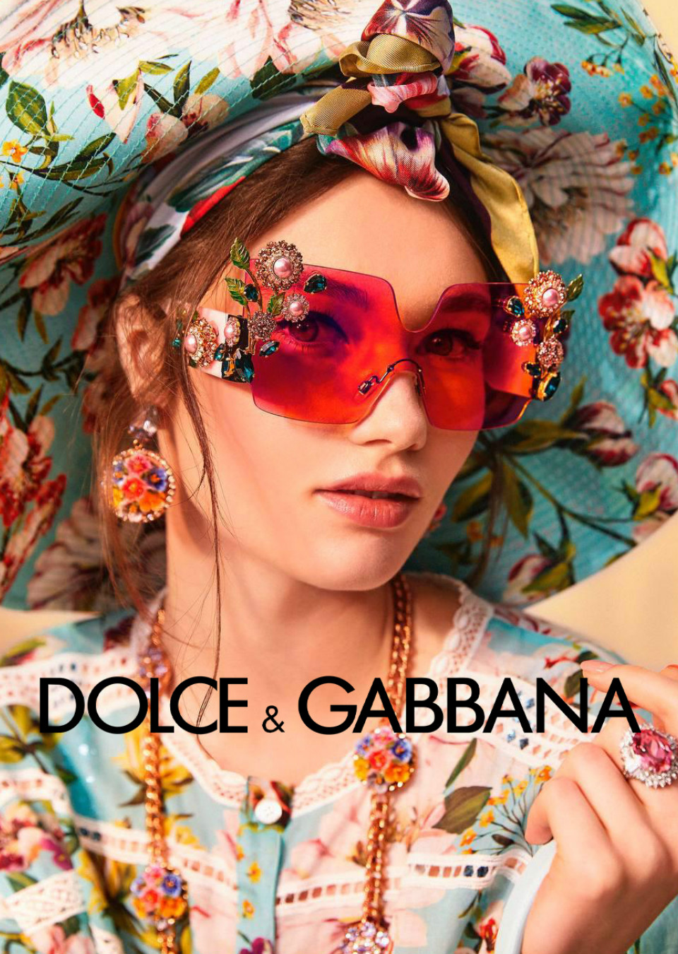 Vika Ihnatenko Mainboard Touché Models