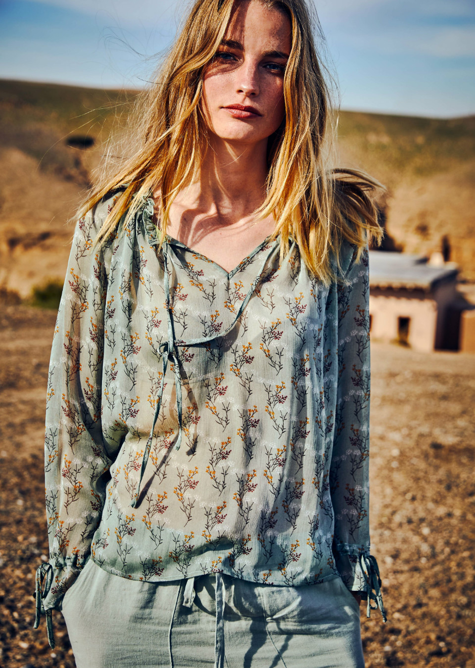 Elise Aarnink Mainboard Touché Models