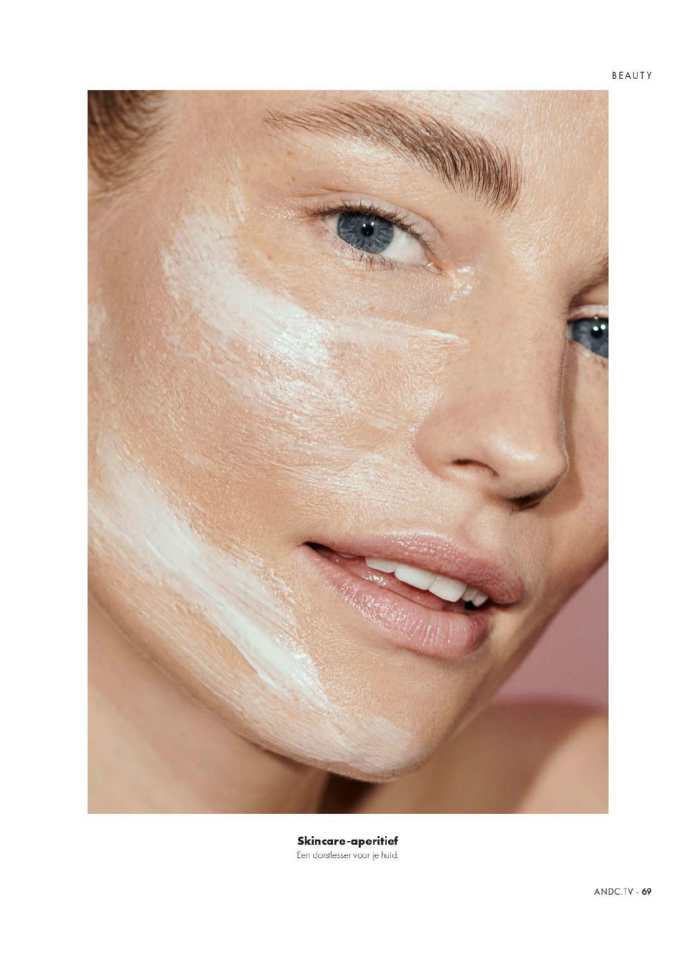 Elise Aarnink Mainboard Touché Models