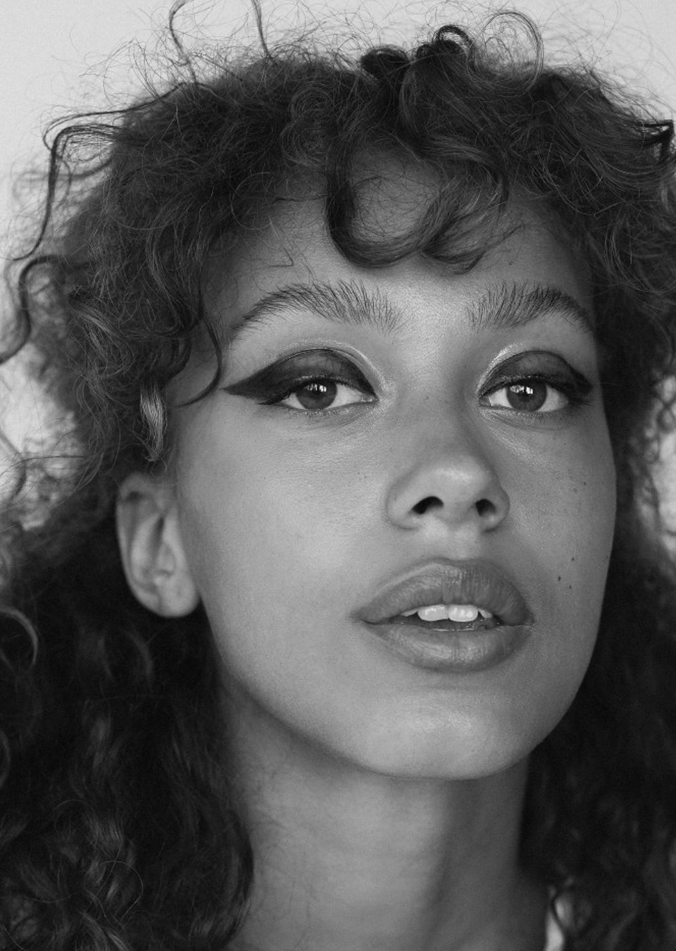 Lucia van der Knaap Mainboard Touché Models