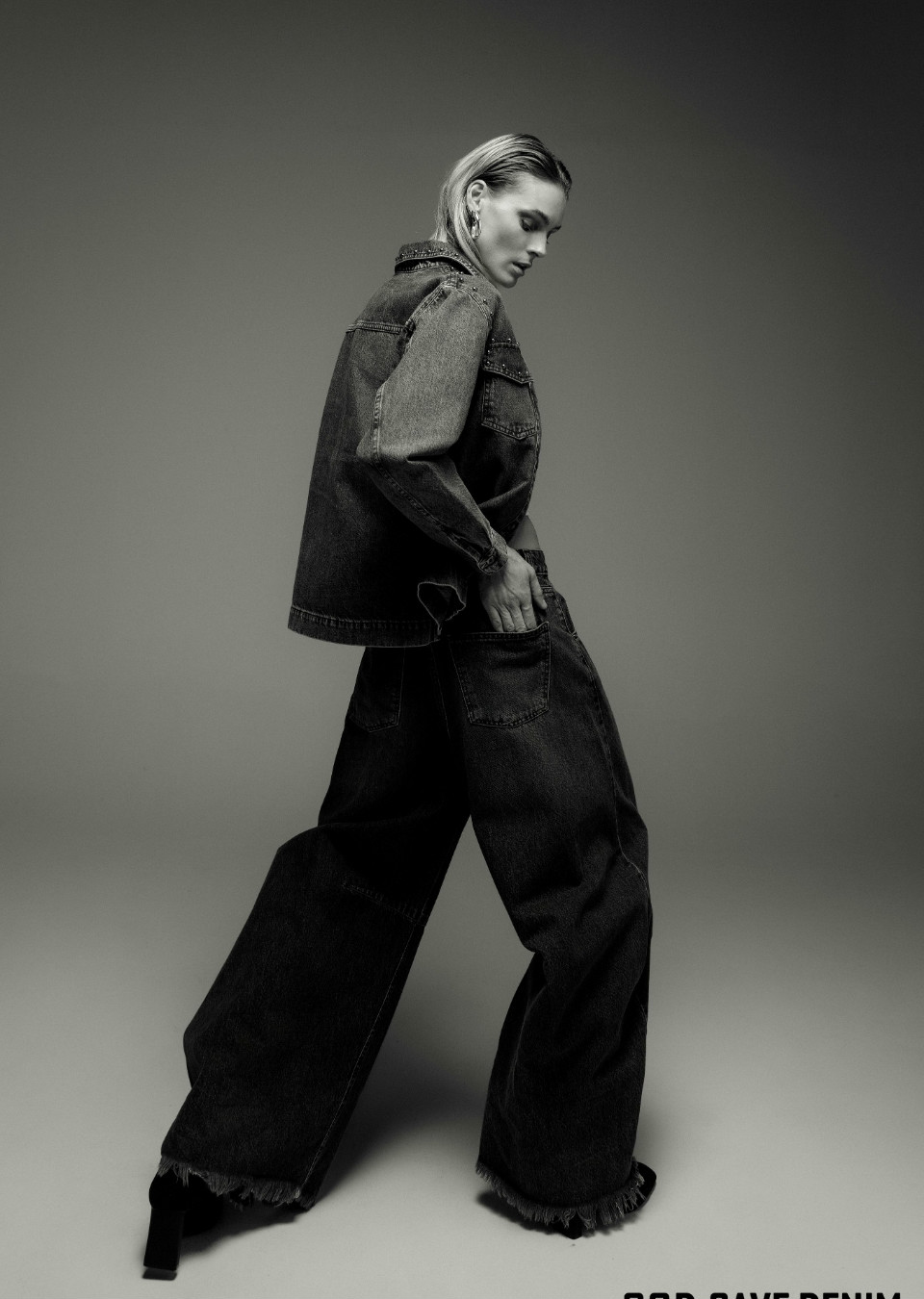 Juju  Ivanyuk Mainboard Touché Models