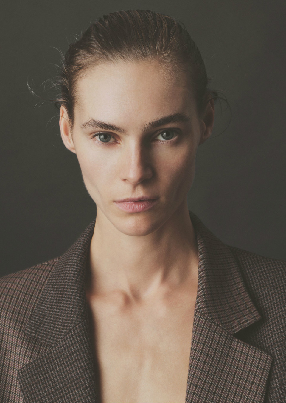 Juju  Ivanyuk Mainboard Touché Models