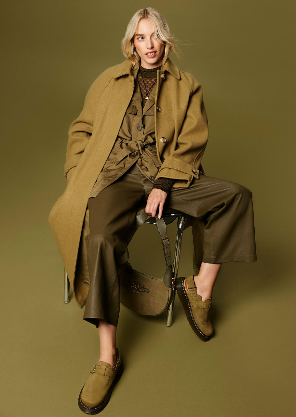 Becca Horn Mainboard Touché Models