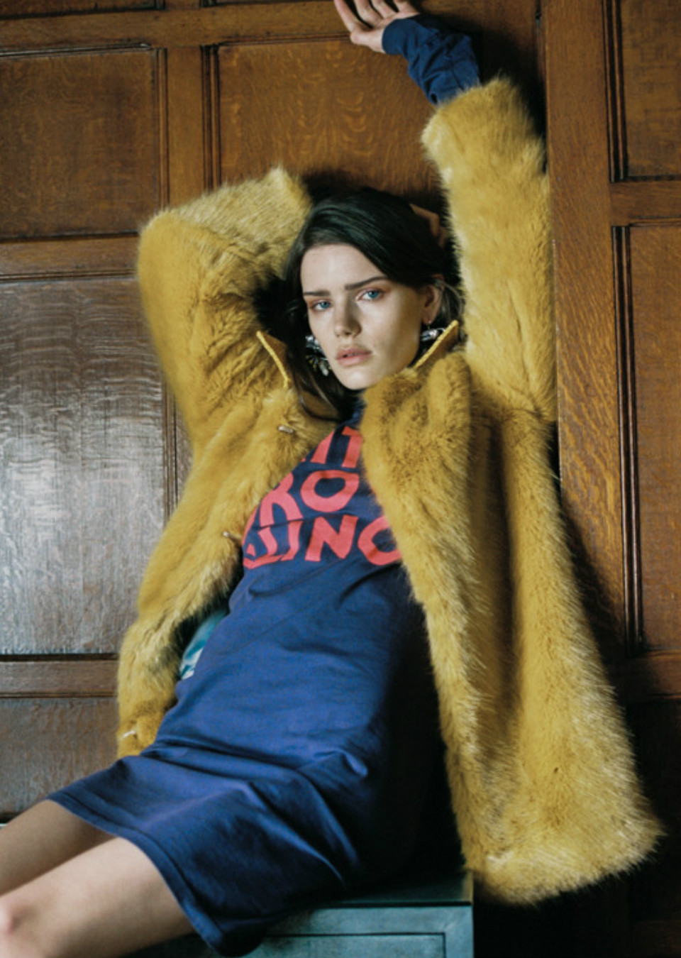 Tessa Jones Mainboard Touché Models