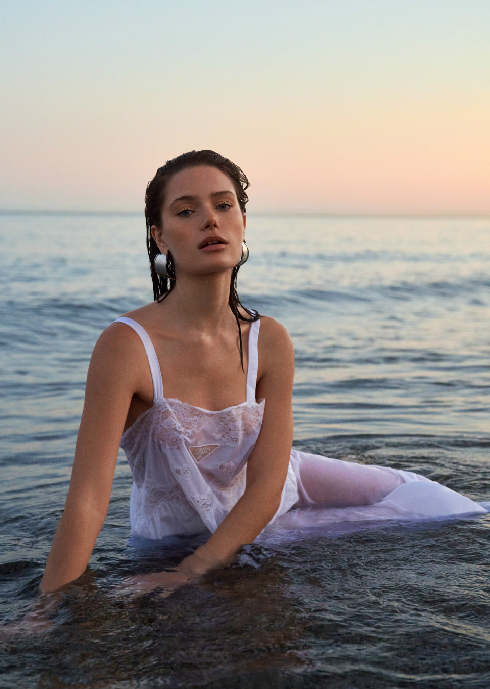 Tessa Jones Mainboard Touché Models