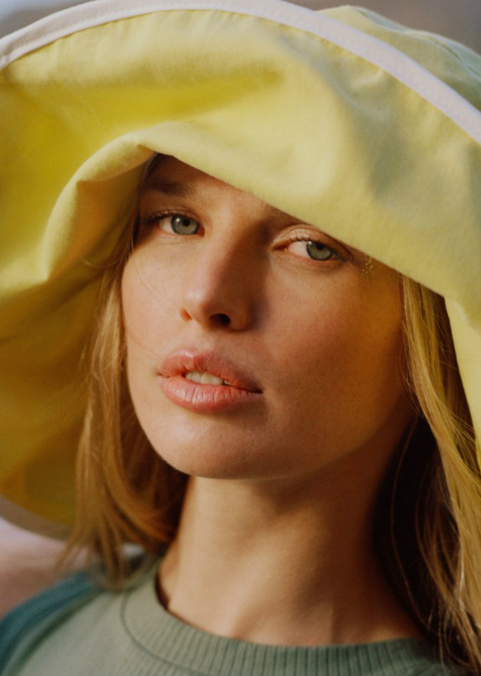 Karlotta  Mainboard Touché Models