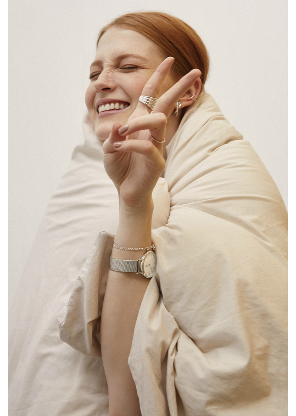 Lucia Pons Mainboard Touché Models