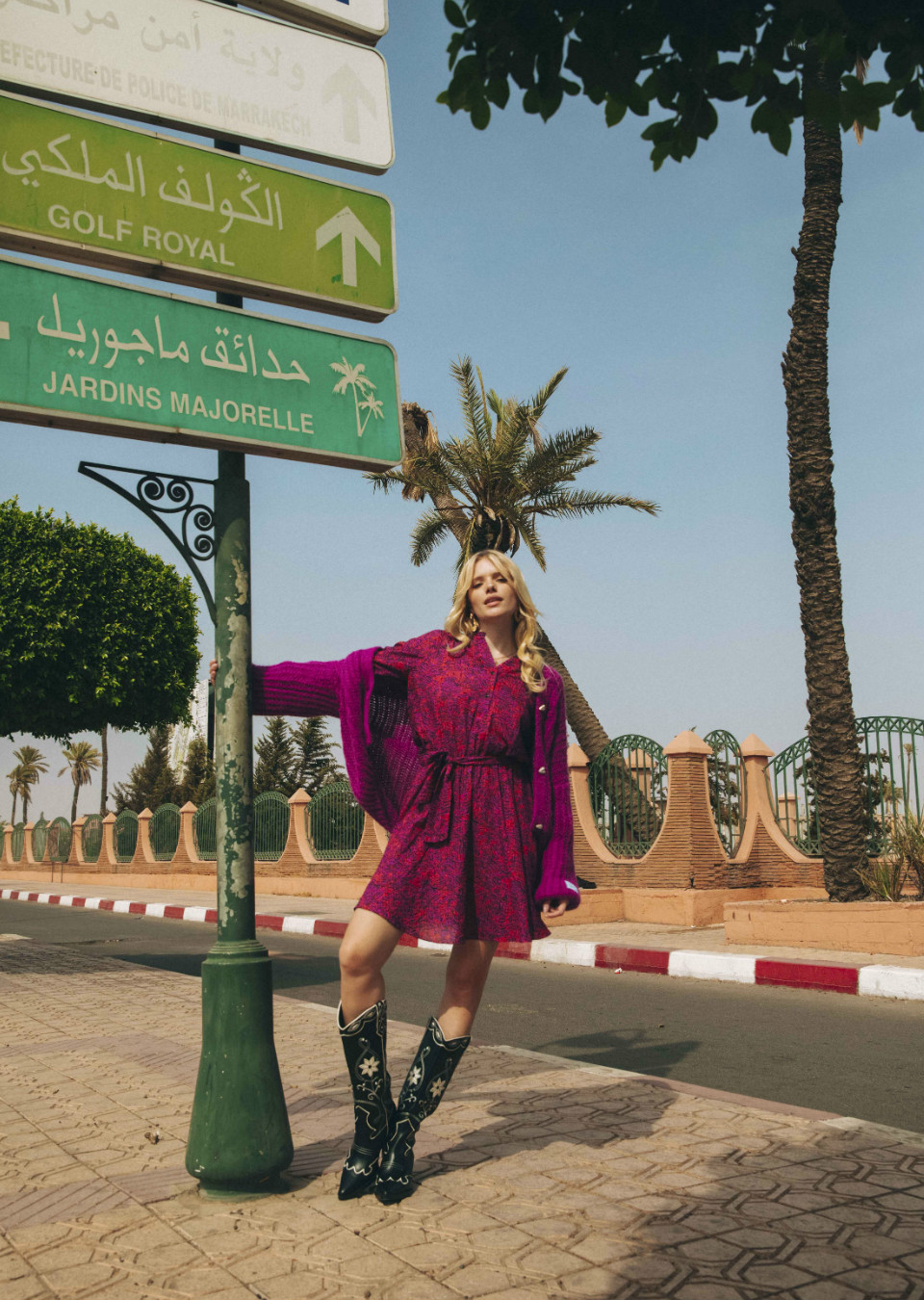 Roos Louwers Mainboard Touché Models