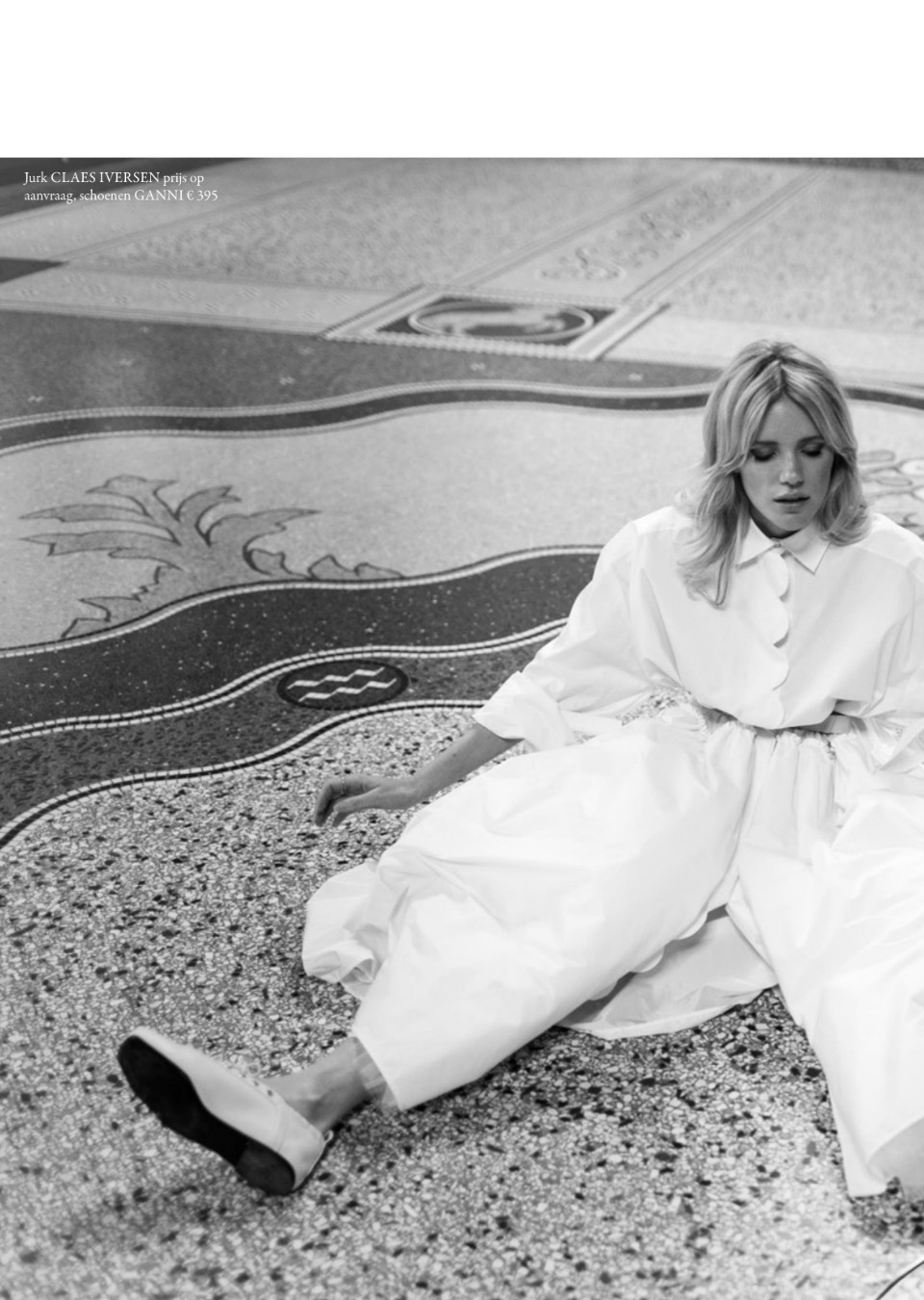 Roos Louwers Mainboard Touché Models