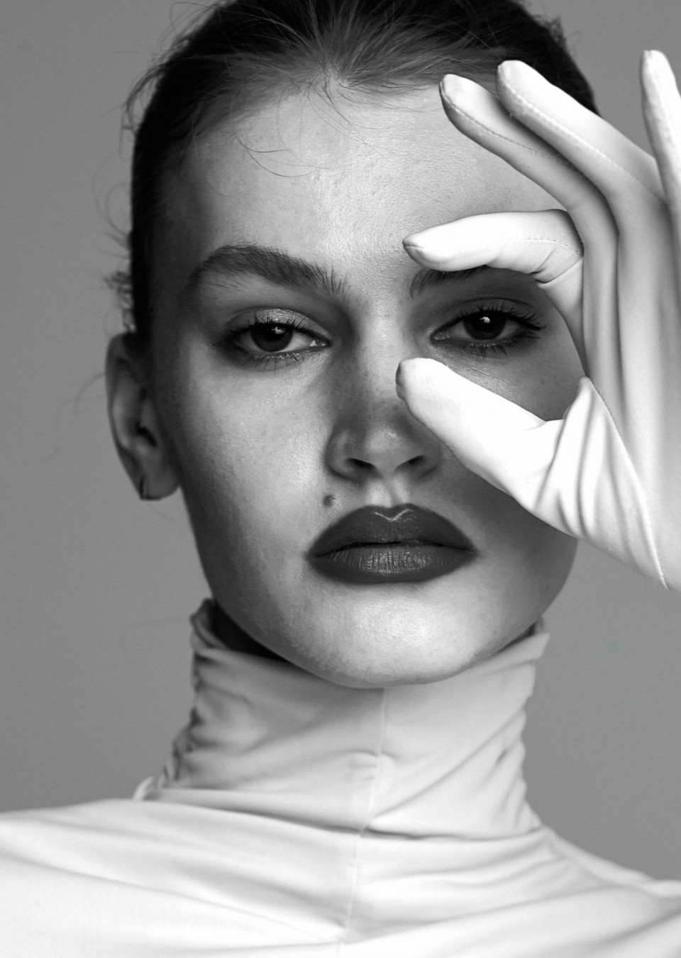 Toma Dgebuadze Mainboard Touché Models