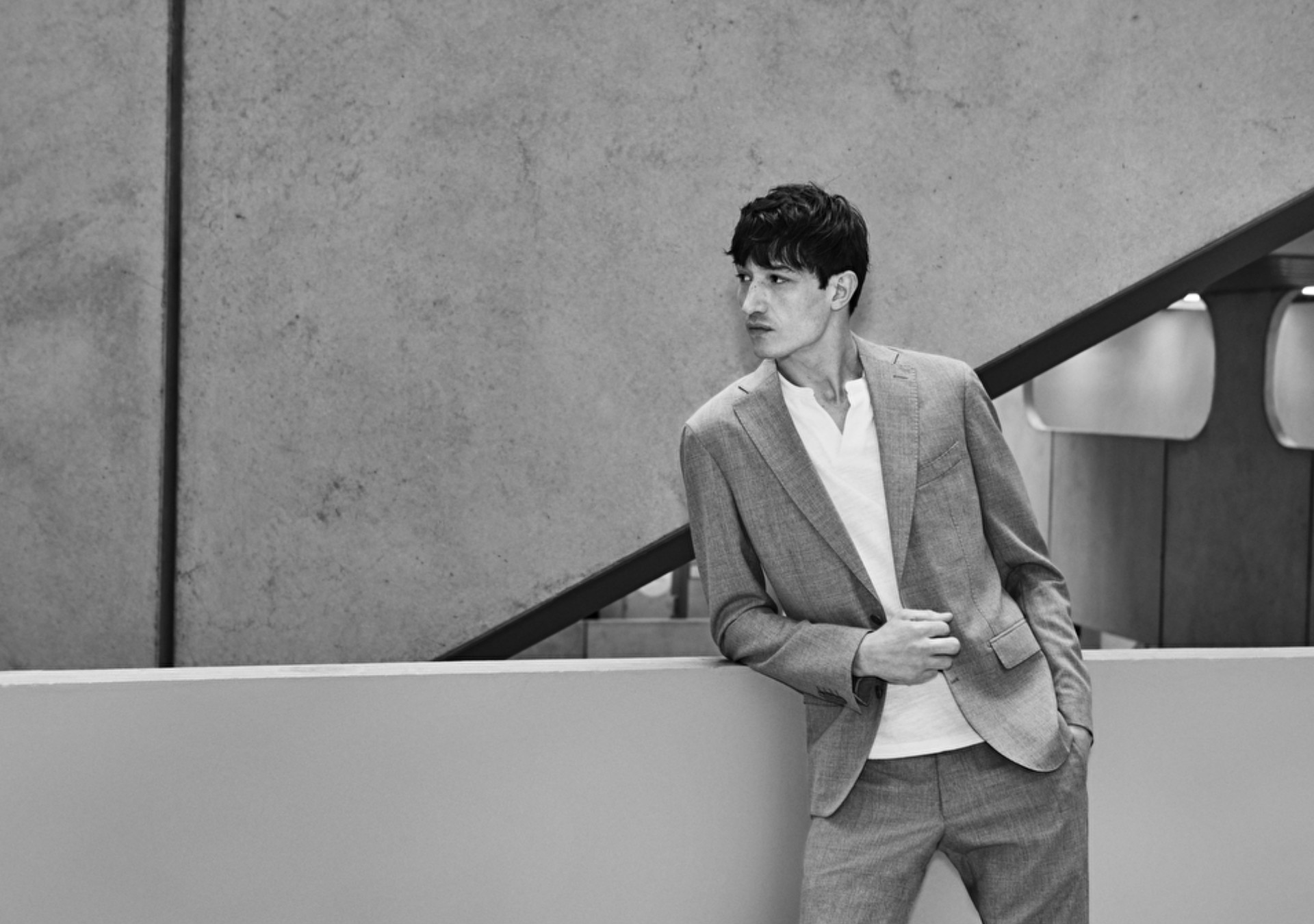 Jester White Mainboard MAXModels