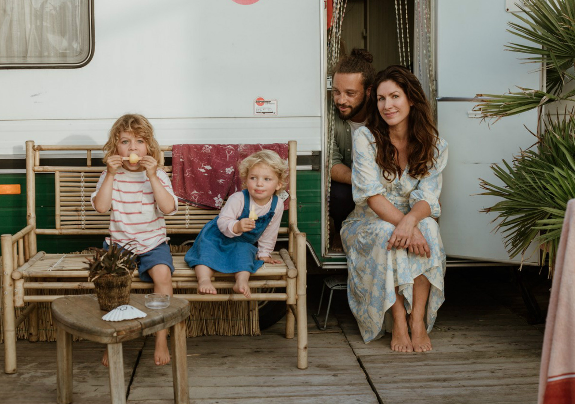 CAROLINE Family The Specials