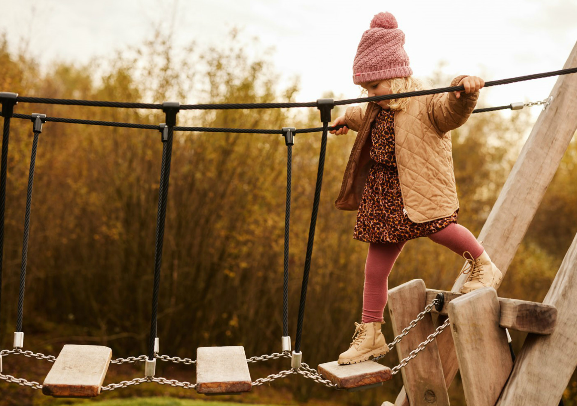CAROLINE Family The Specials