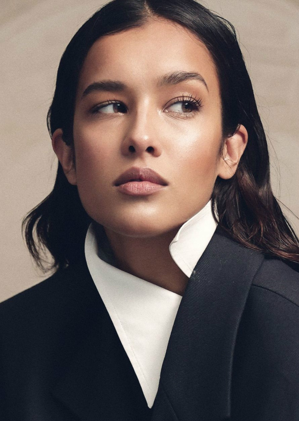 Naomi van Delft Mainboard Touché Models