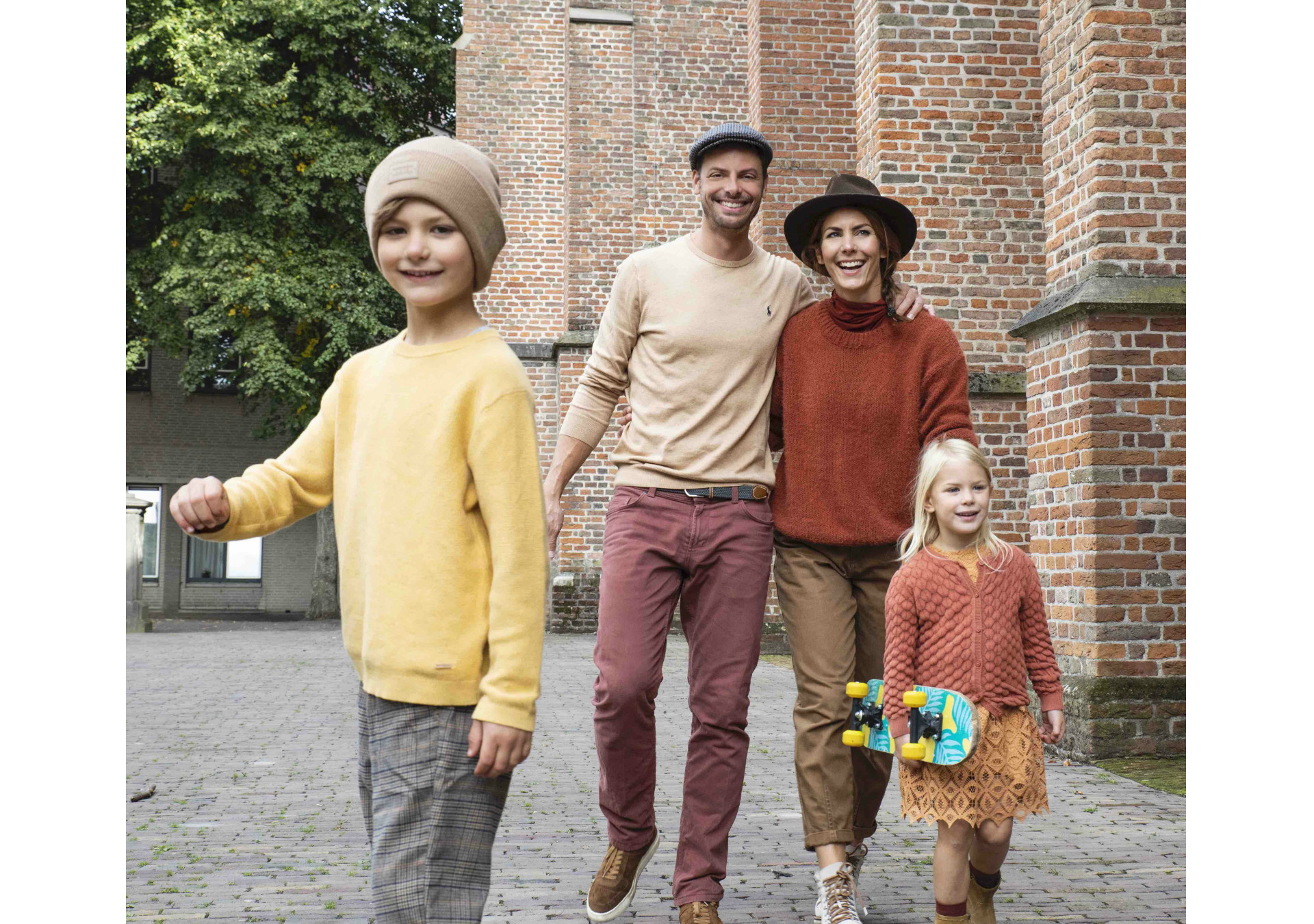 DERI Family The Specials