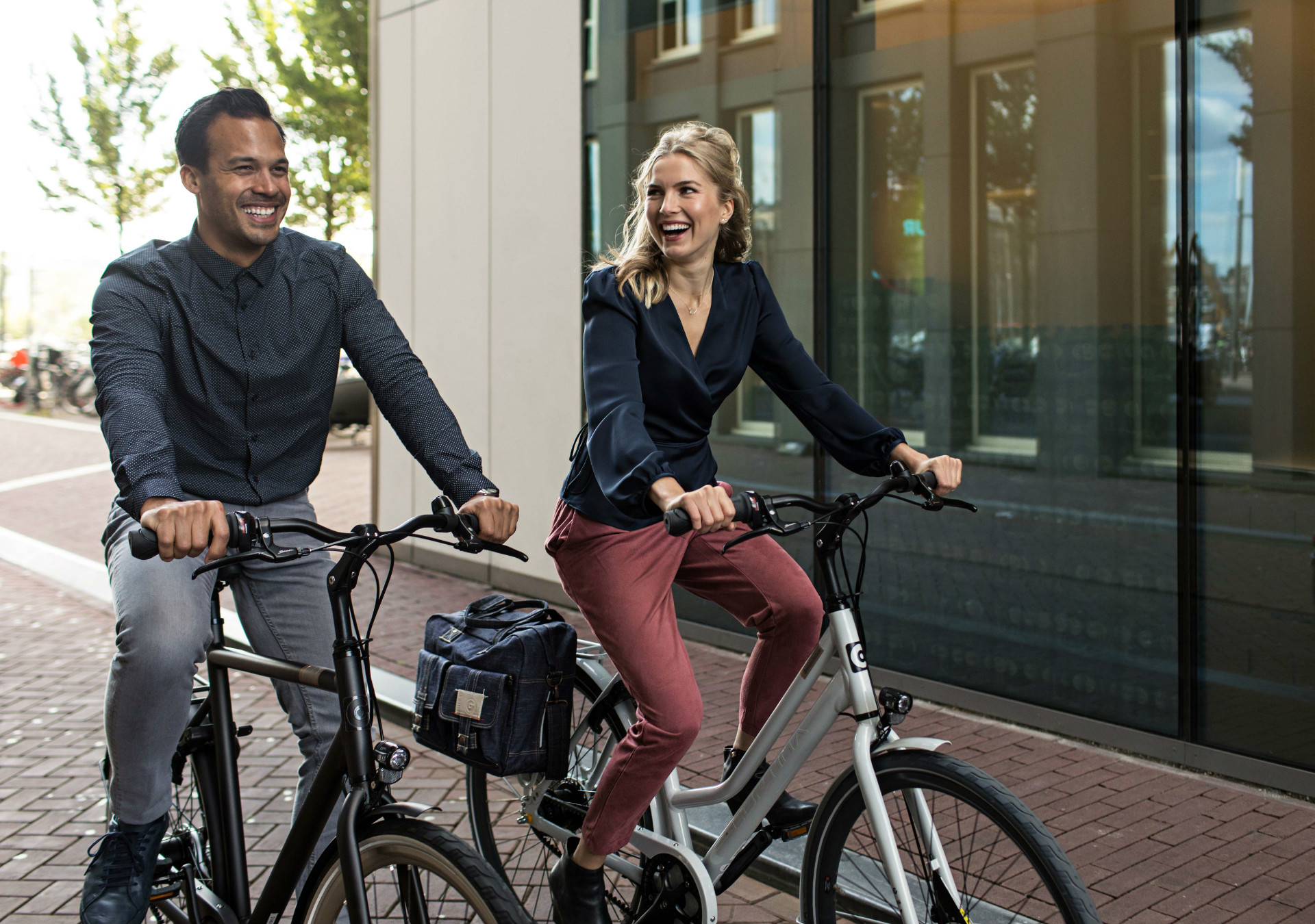 VINCENT People The Specials