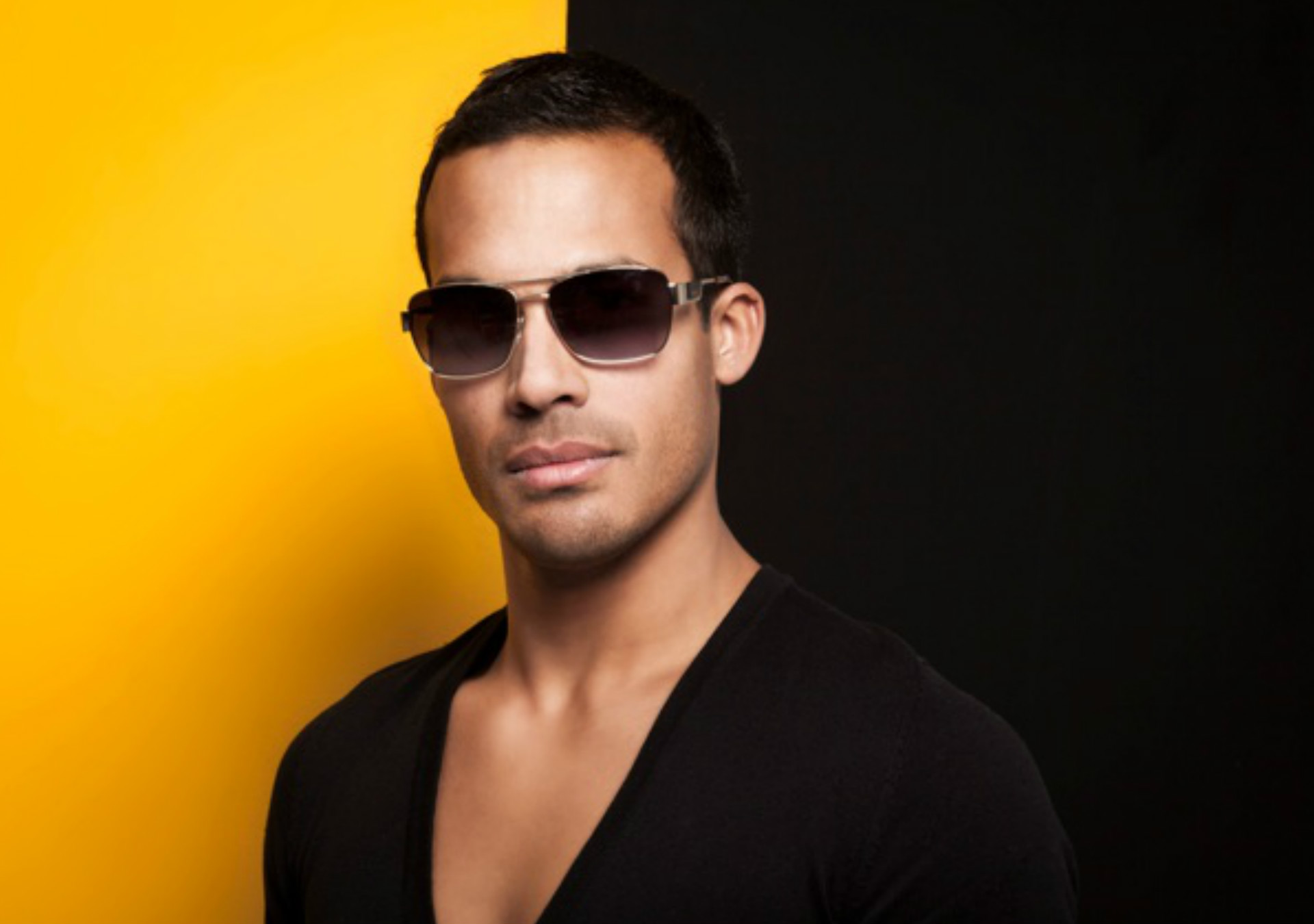 VINCENT People The Specials