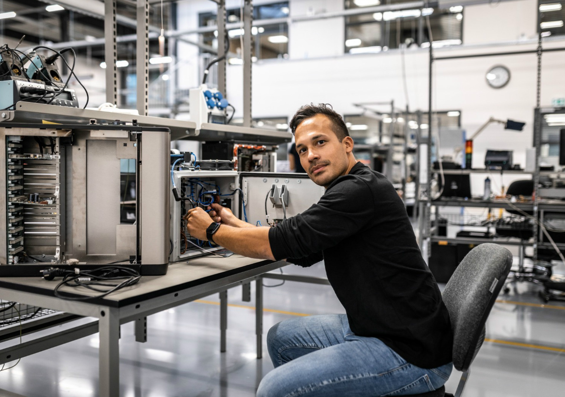 VINCENT People The Specials