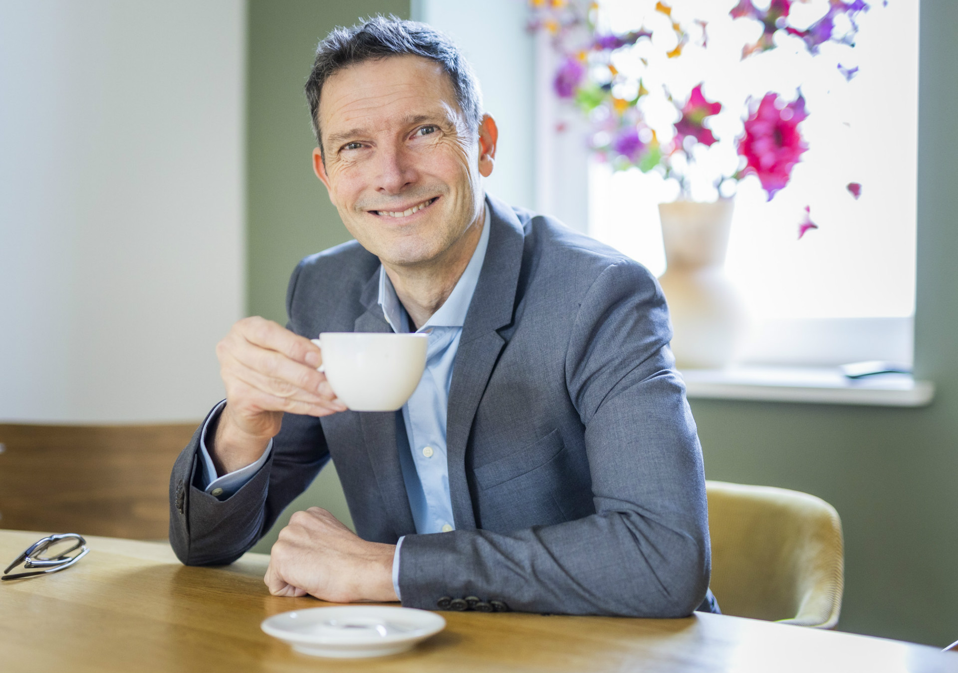 FRANK People The Specials