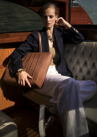 Dominique Models