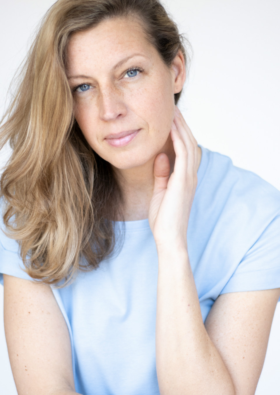 CYNTHIA People The Specials