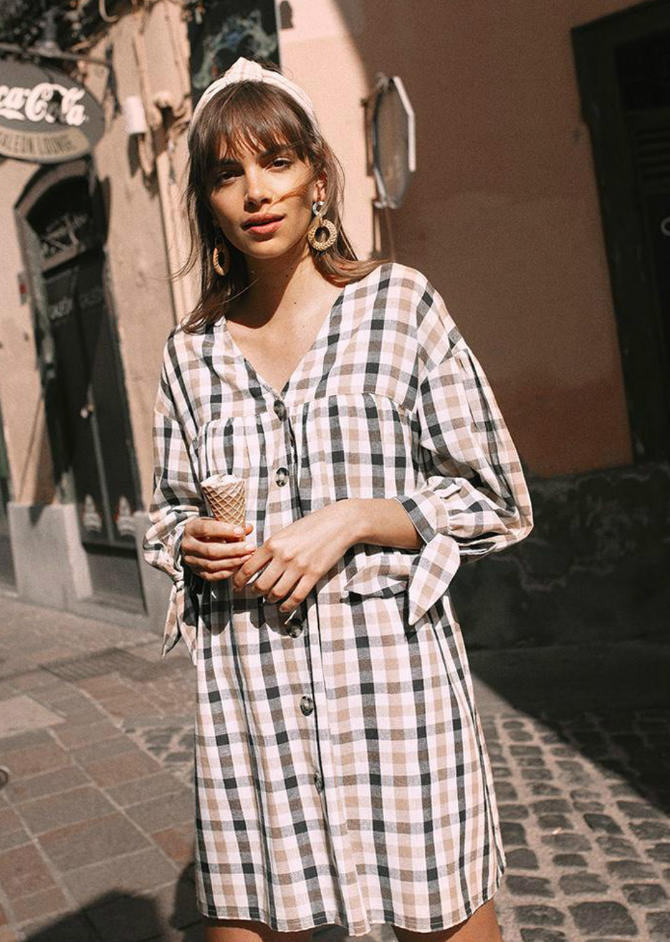 MANON FLOKSTRA Mainboard Touché Models