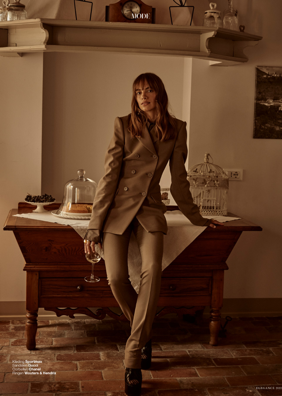 MANON FLOKSTRA Mainboard Touché Models