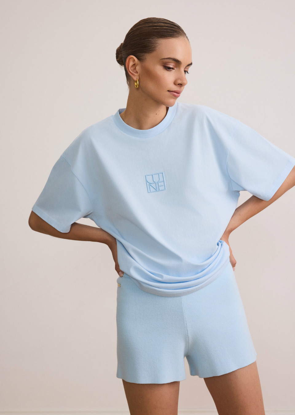 MANON FLOKSTRA Mainboard Touché Models