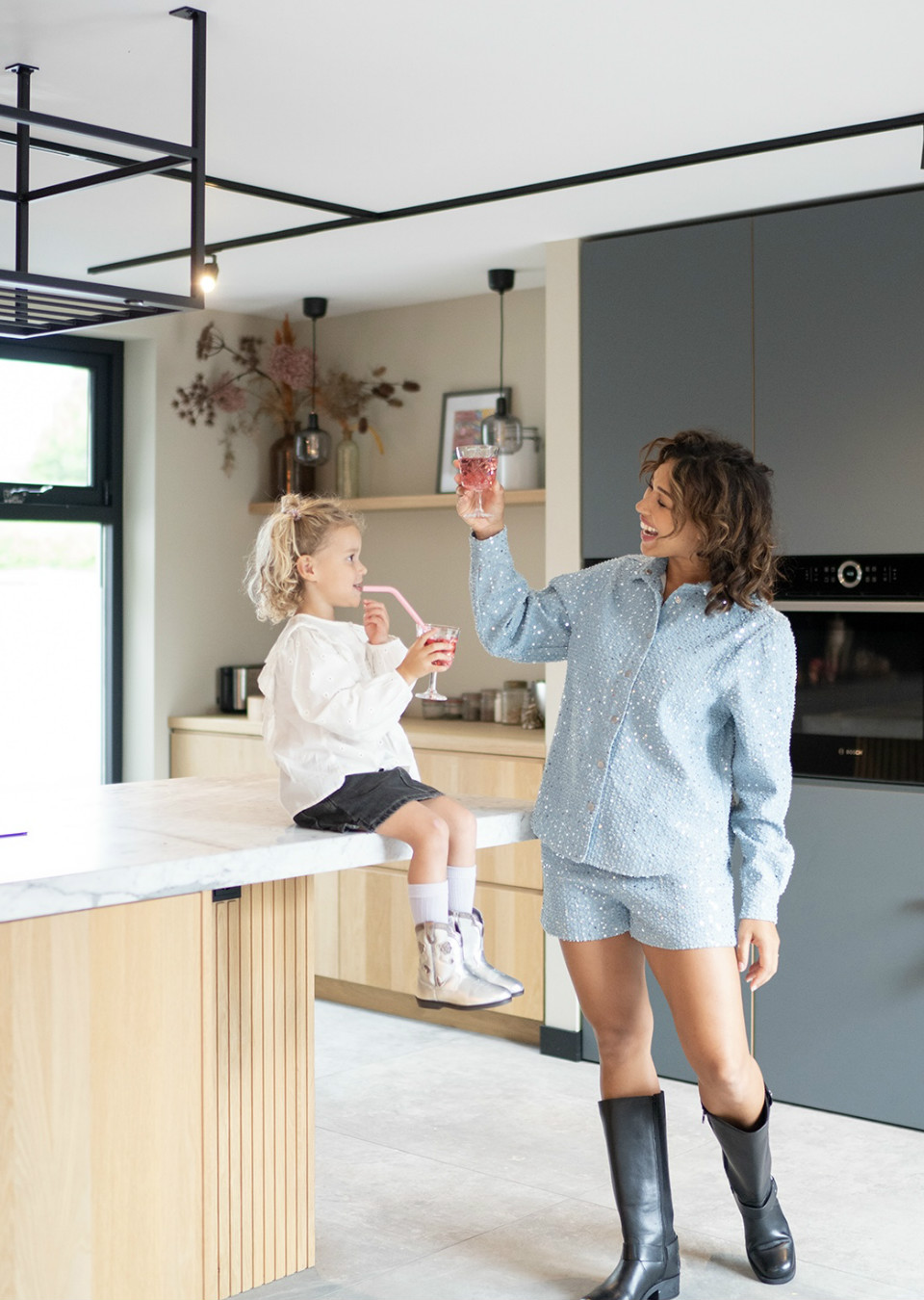 Suzanne Family The Specials