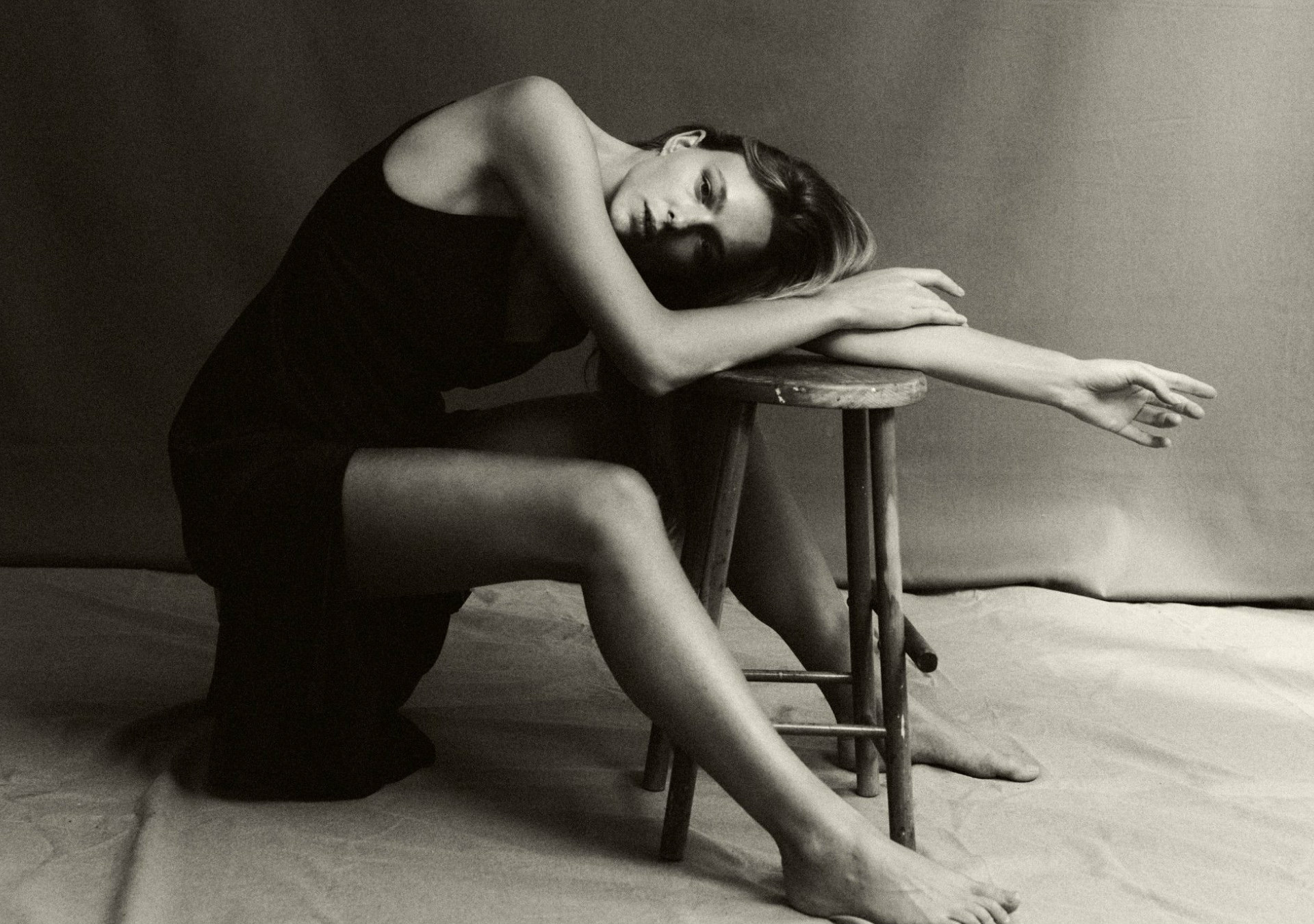 Anais G. Mainboard Touché Models