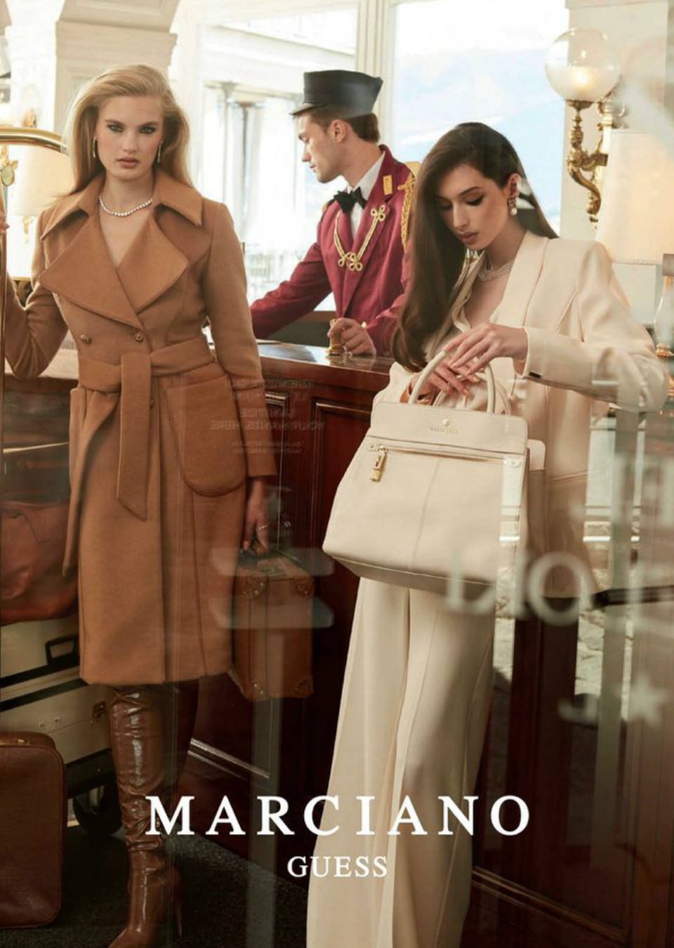 ISABEL SCHOLTEN  Touché Models