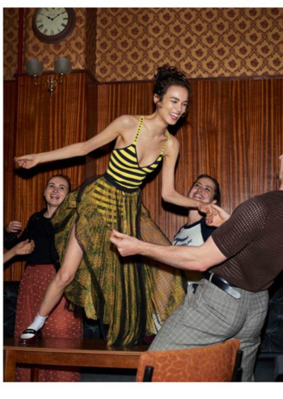 GABRIELLE RUL Mainboard Touché Models