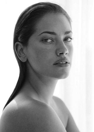 Dominique Models
