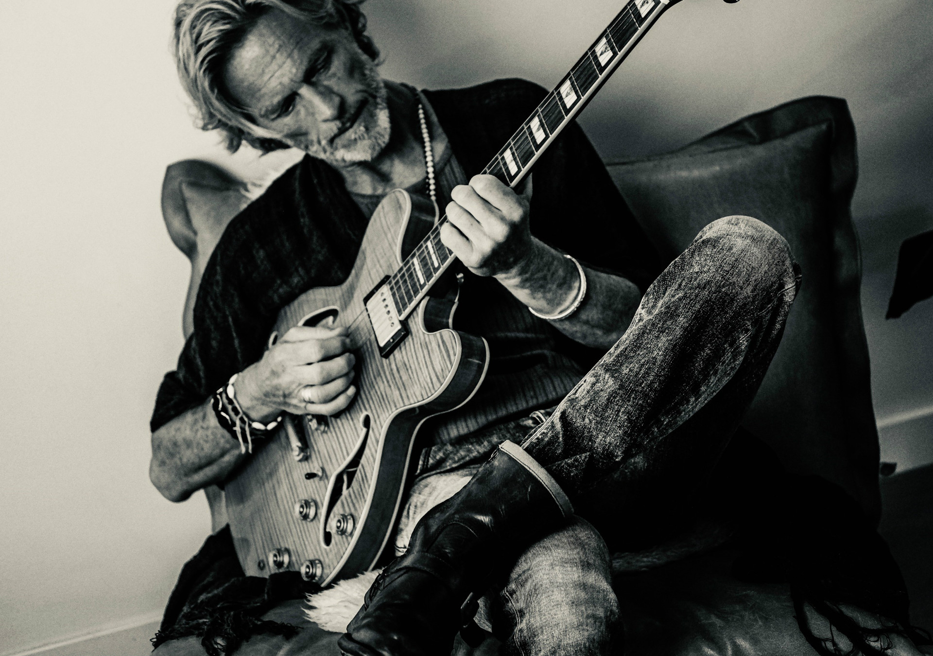 Hoyte People The Specials