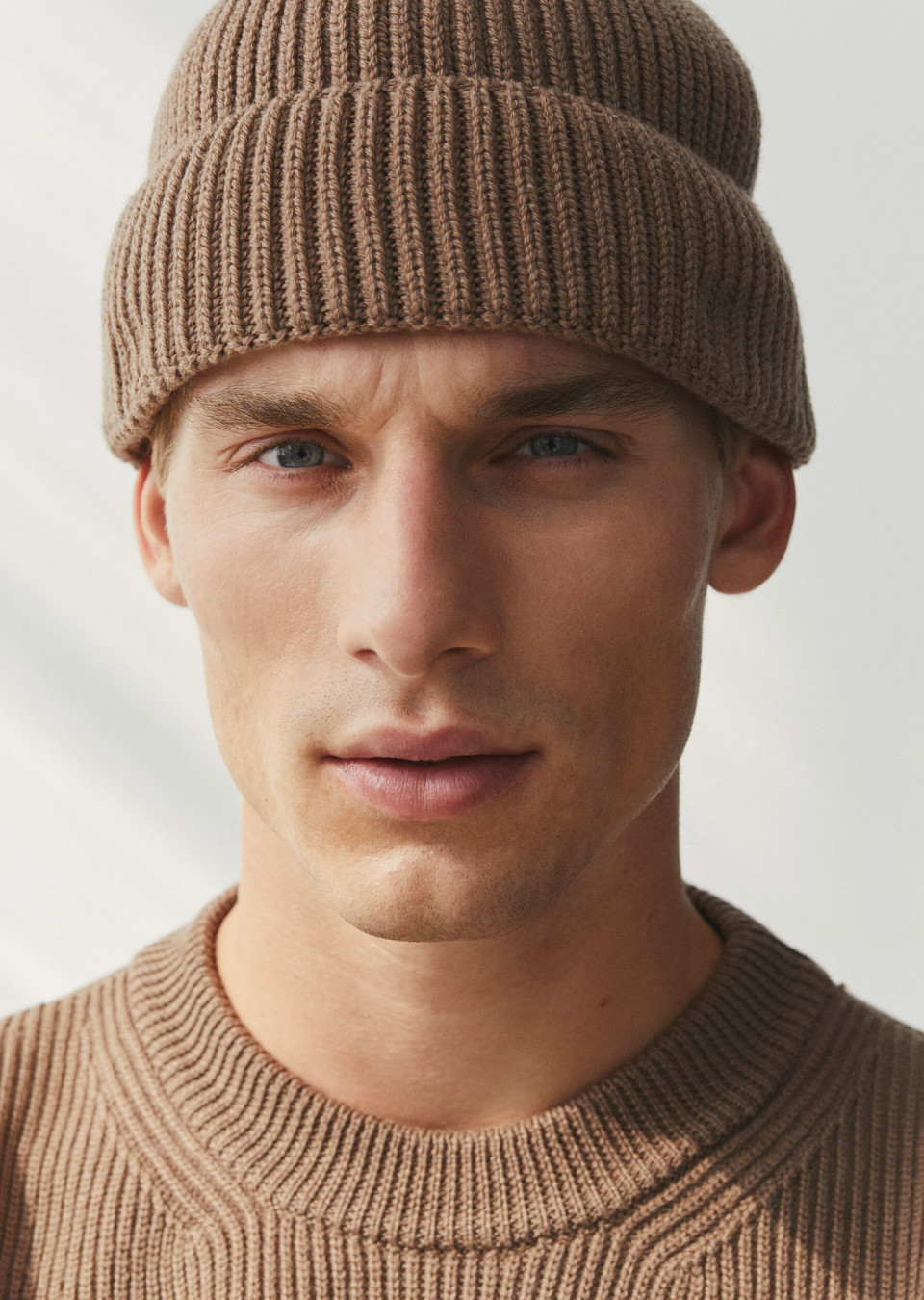 Mikkel MATTHIESEN Mainboard MAXModels