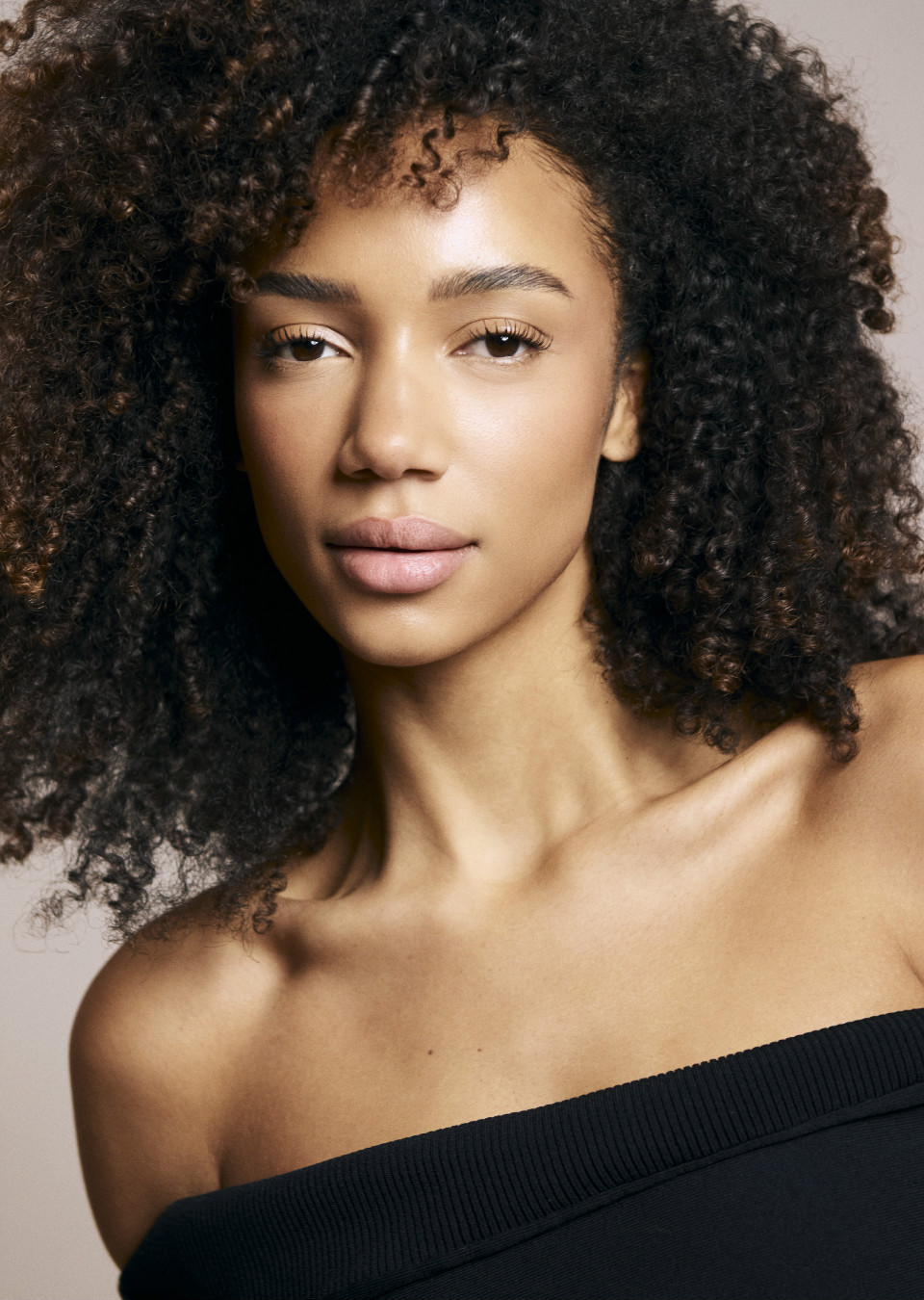 Amaka Enem Mainboard Touché Models