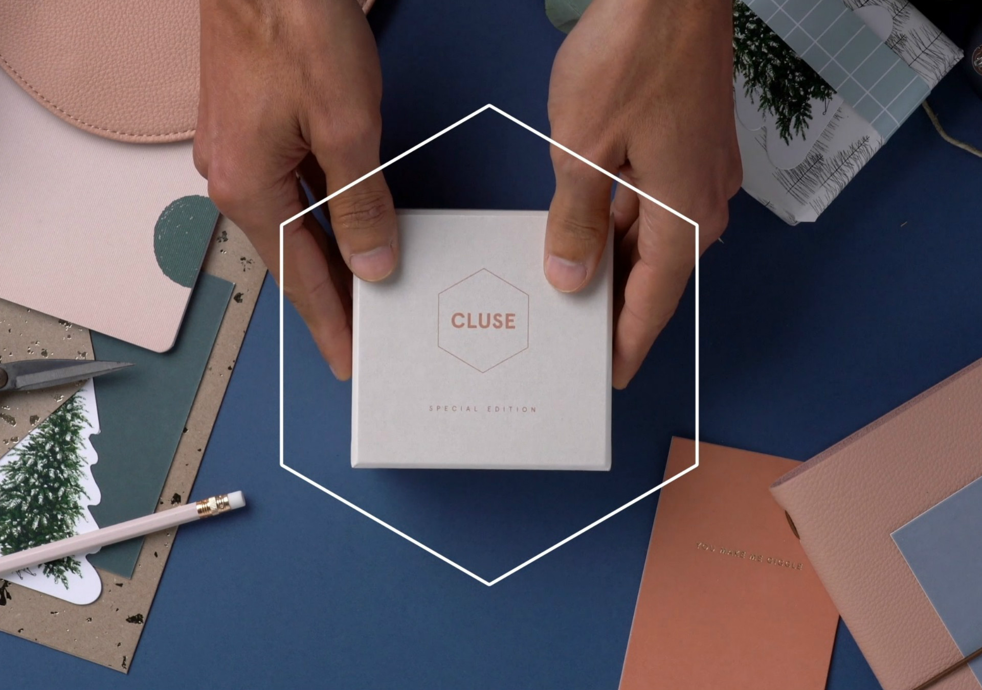 Yannick Hand models The Specials