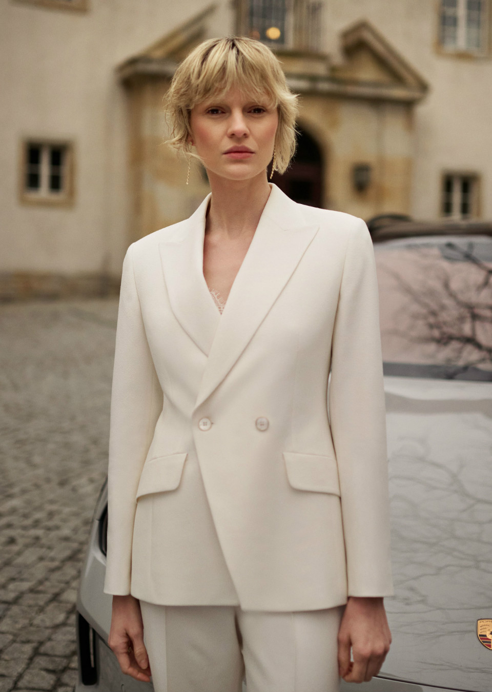 Ann Kuen Mainboard Touché Models