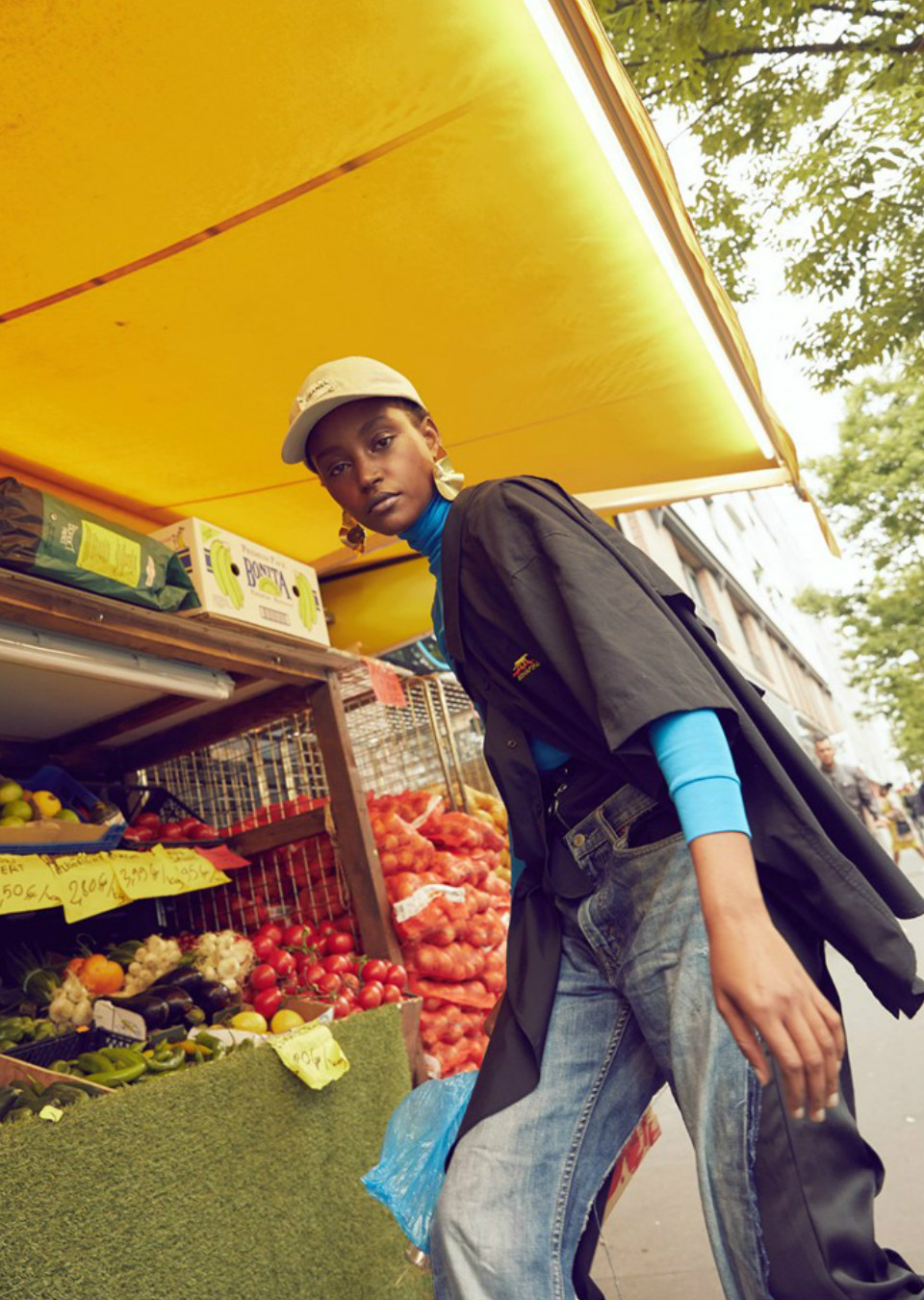 Christelle Yambayisa Mainboard Touché Models