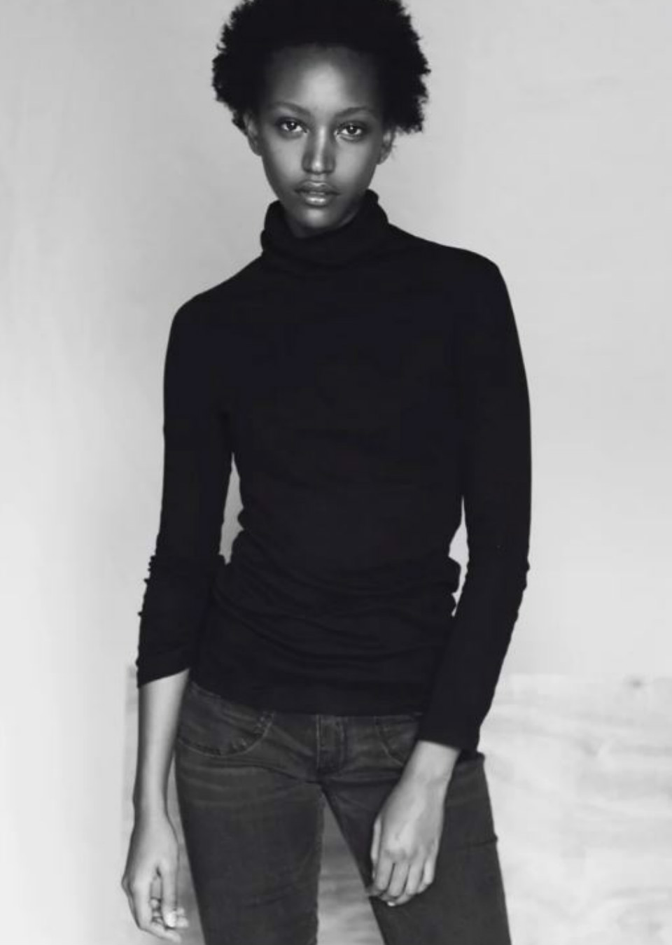 Christelle Yambayisa Mainboard Touché Models