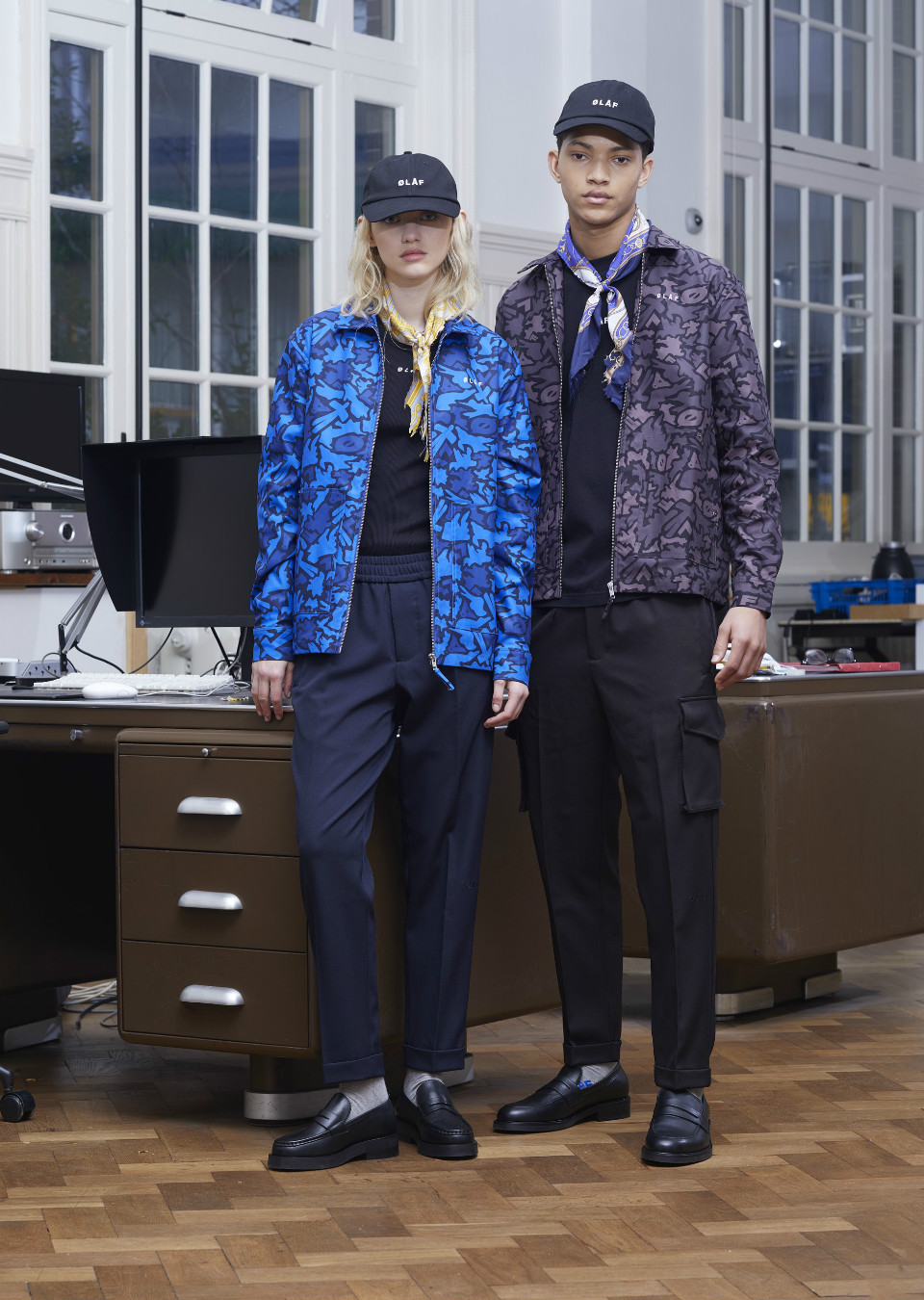 Cathy Wolf Mainboard Touché Models