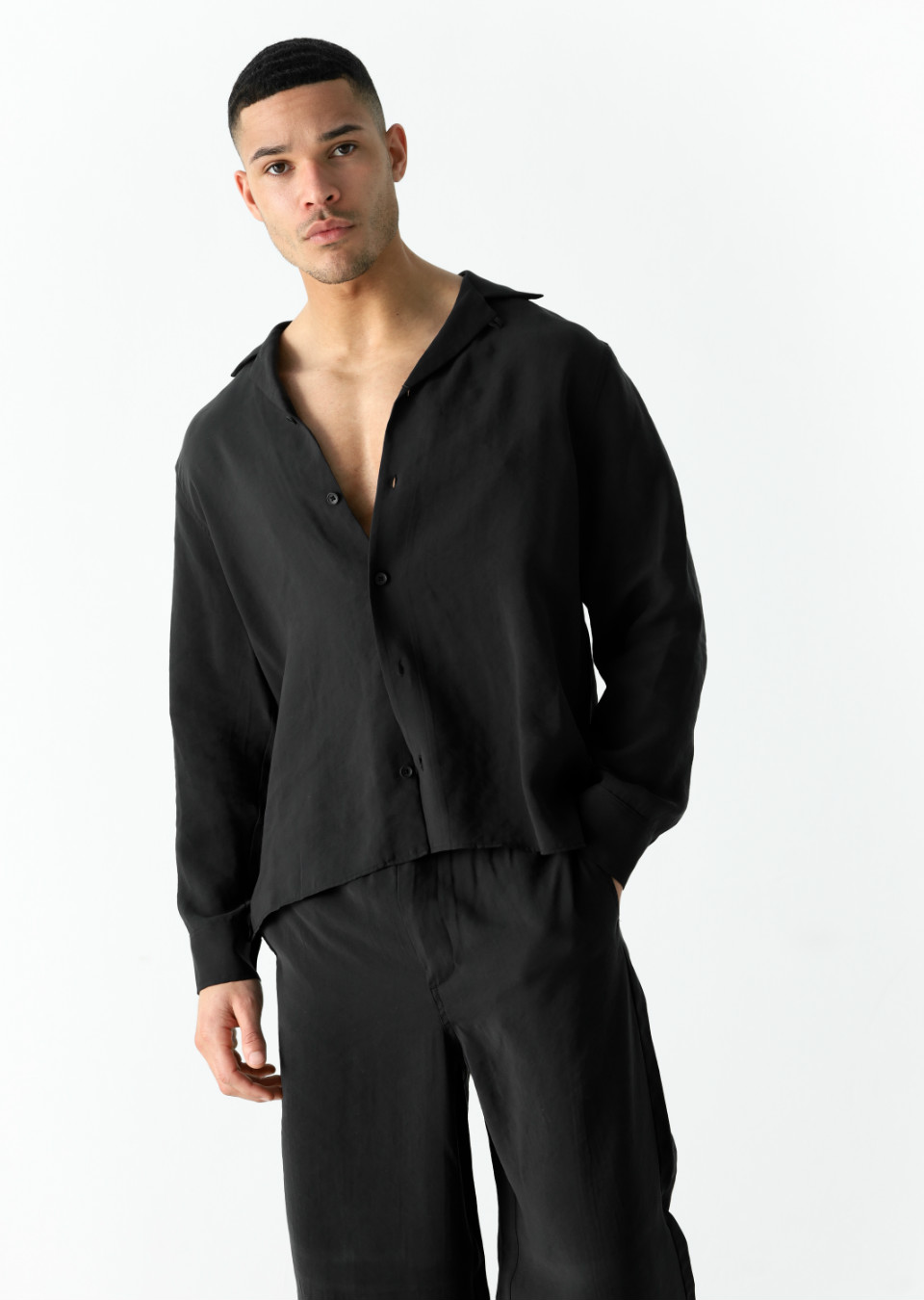 Wesley Idemudia Mainboard MAXModels