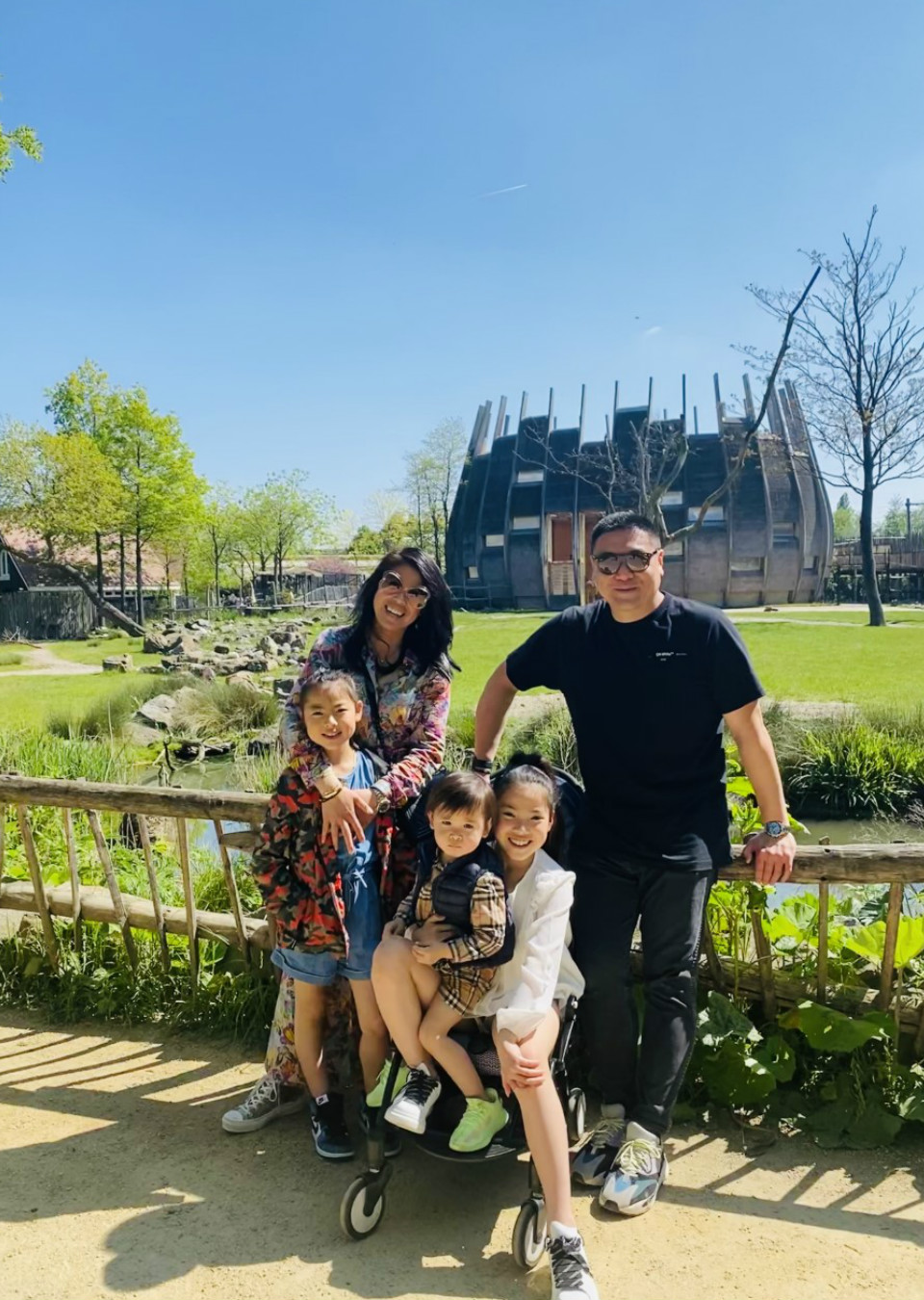 Familie Chu Family The Specials